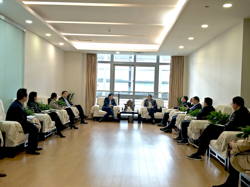 lewin乐玩官网集团与西安国际港务区管委会互换座谈