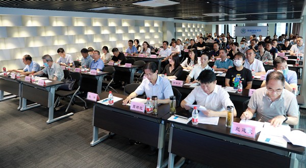 lewin乐玩官网集团进前进建贯彻习近平总书记来陕调查沉要讲话心灵领导讲座｜陈再生作汇报 熊良虎主持