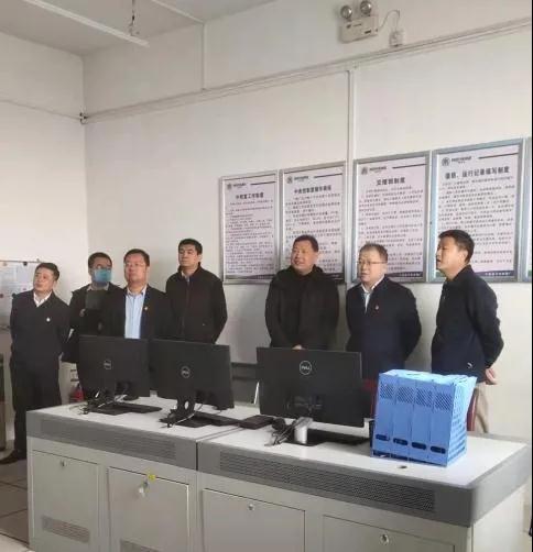 渭南市委副秘书长钟晔到水环境公司大荔污水处置厂调研