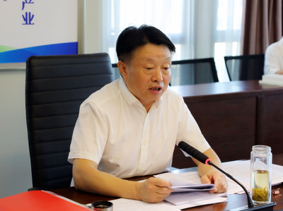 lewin乐玩官网集团召开党委理论进建中心组（扩大）进建会