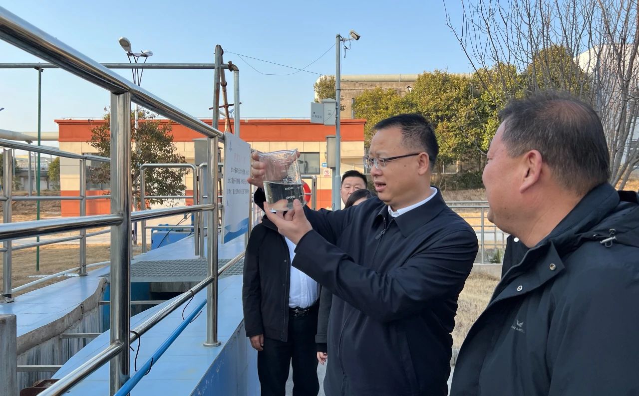 lewin乐玩官网集团与大荔县当局座谈互换